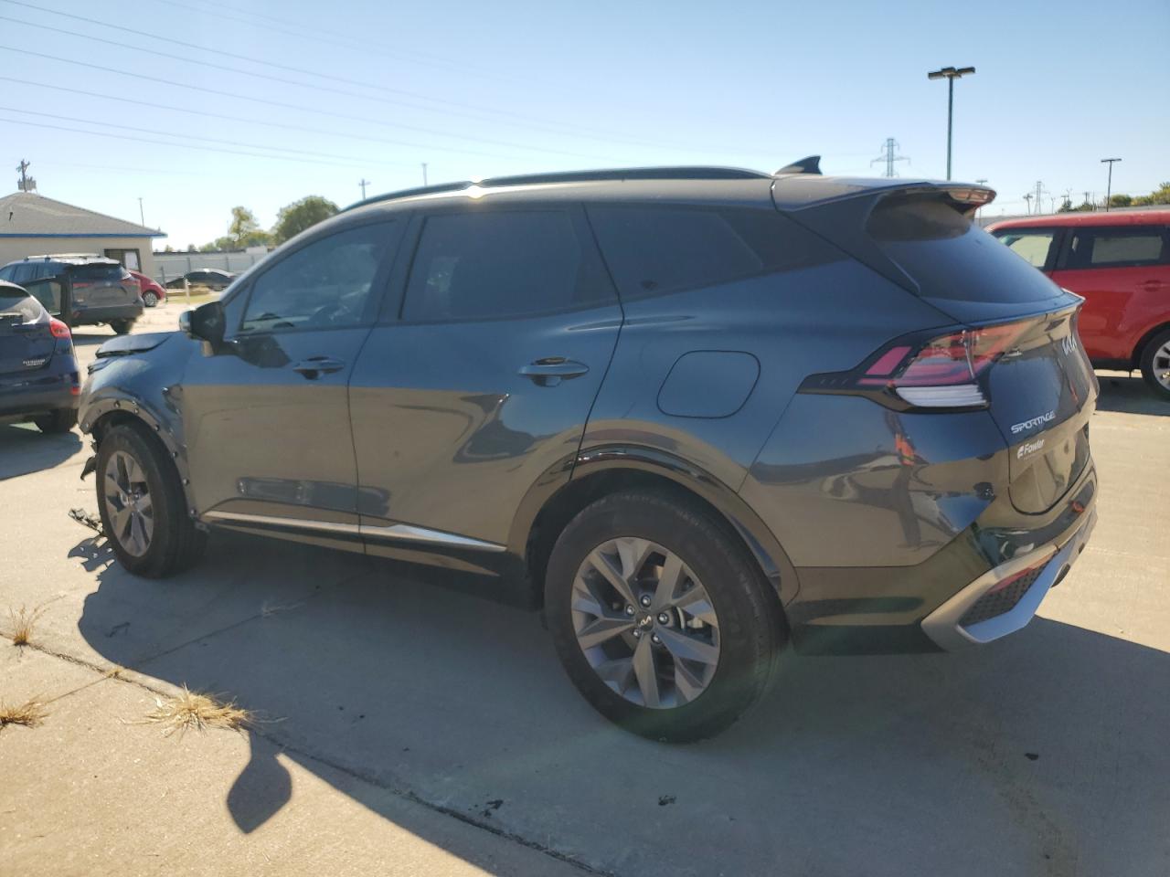 2023 KIA Sportage VIN KNDPXCAGXP7020247 Copart auction photo, front end / minor dent/scratches damage thumbnail 2