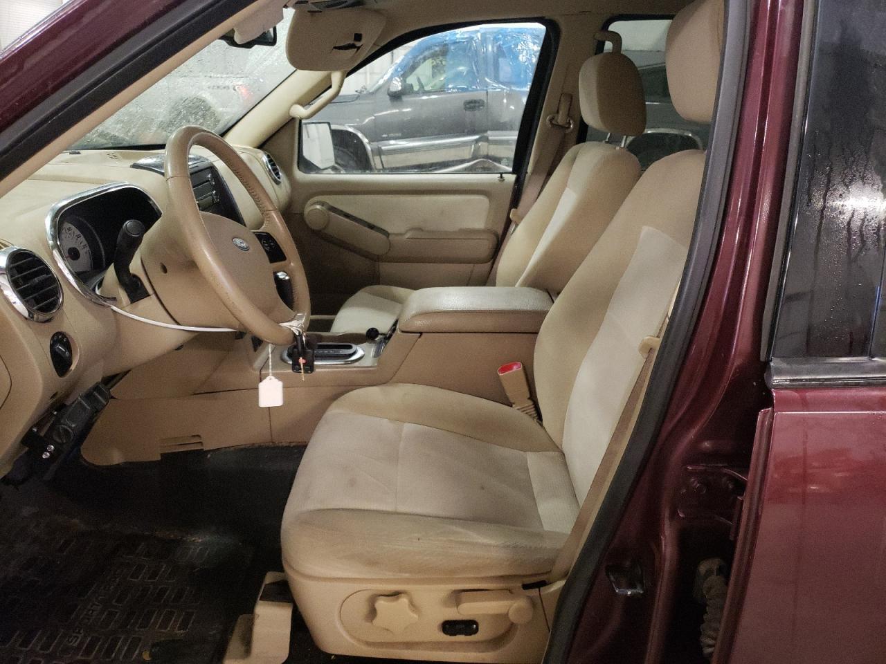 2008 Ford Explorer VIN 1FMEU53E98UA02747 Copart auction photo, front end / side damage thumbnail 7