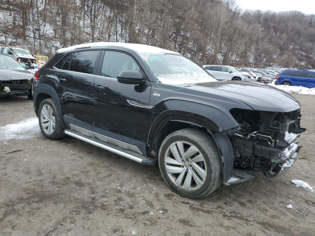 2020 Volkswagen Atlas VIN 1V21E2CAXLC211746 Copart auction photo, front end / rear end damage thumbnail 4