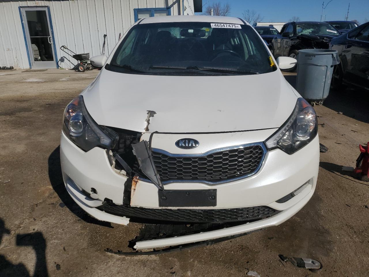 2014 KIA Forte VIN KNAFX4A81E5090994 Copart auction photo, front end / minor dent/scratches damage thumbnail 5