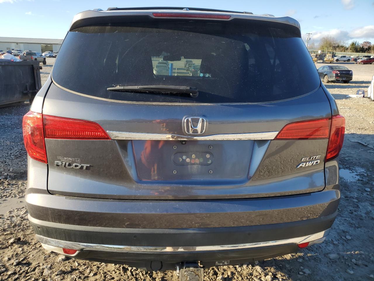 2016 Honda Pilot VIN 5FNYF6H07GB033243 Copart auction photo, front end / side damage thumbnail 6