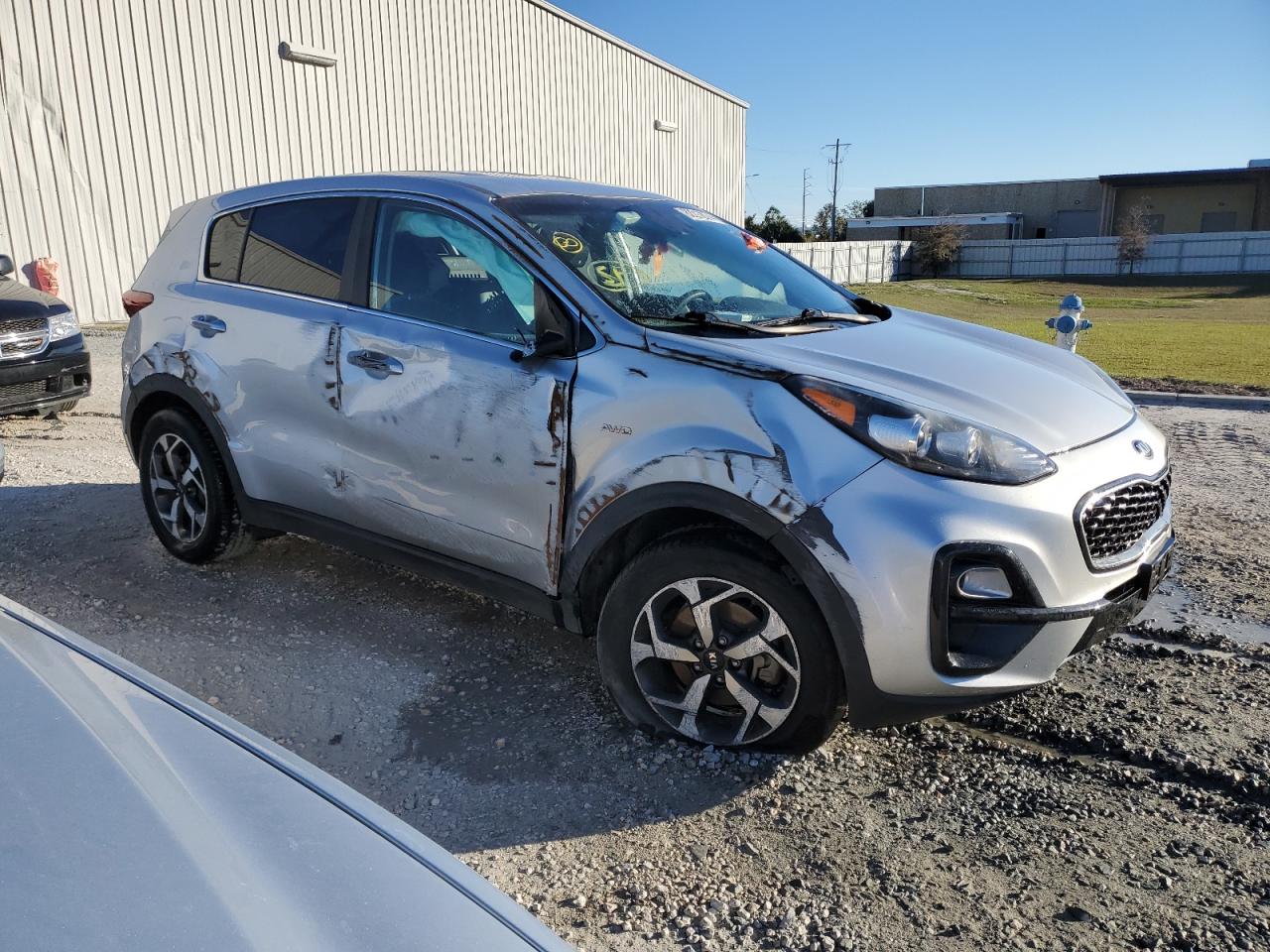 2020 KIA Sportage VIN KNDPMCAC1L7699874 Copart auction photo, all over damage thumbnail 4