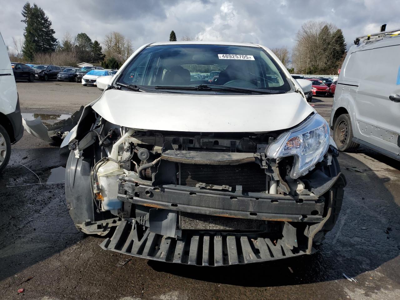 2015 Nissan Versa VIN 3N1CE2CP5FL354758 Copart auction photo, rear end / front end damage thumbnail 5