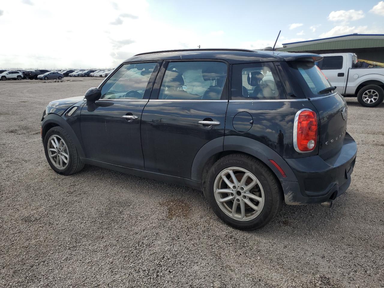 2016 MINI Cooper VIN WMWZC3C5XGWT09213 Copart auction photo, side / rear end damage thumbnail 2