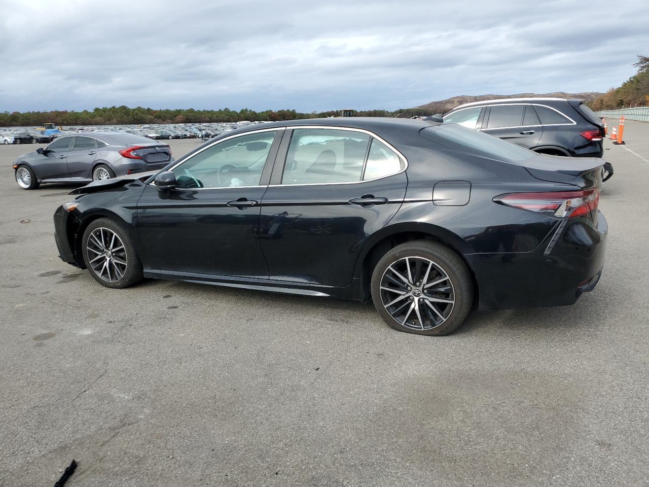 2021 Toyota Camry VIN 4T1G11BK7MU029716 Copart auction photo, front end / rear end damage thumbnail 2