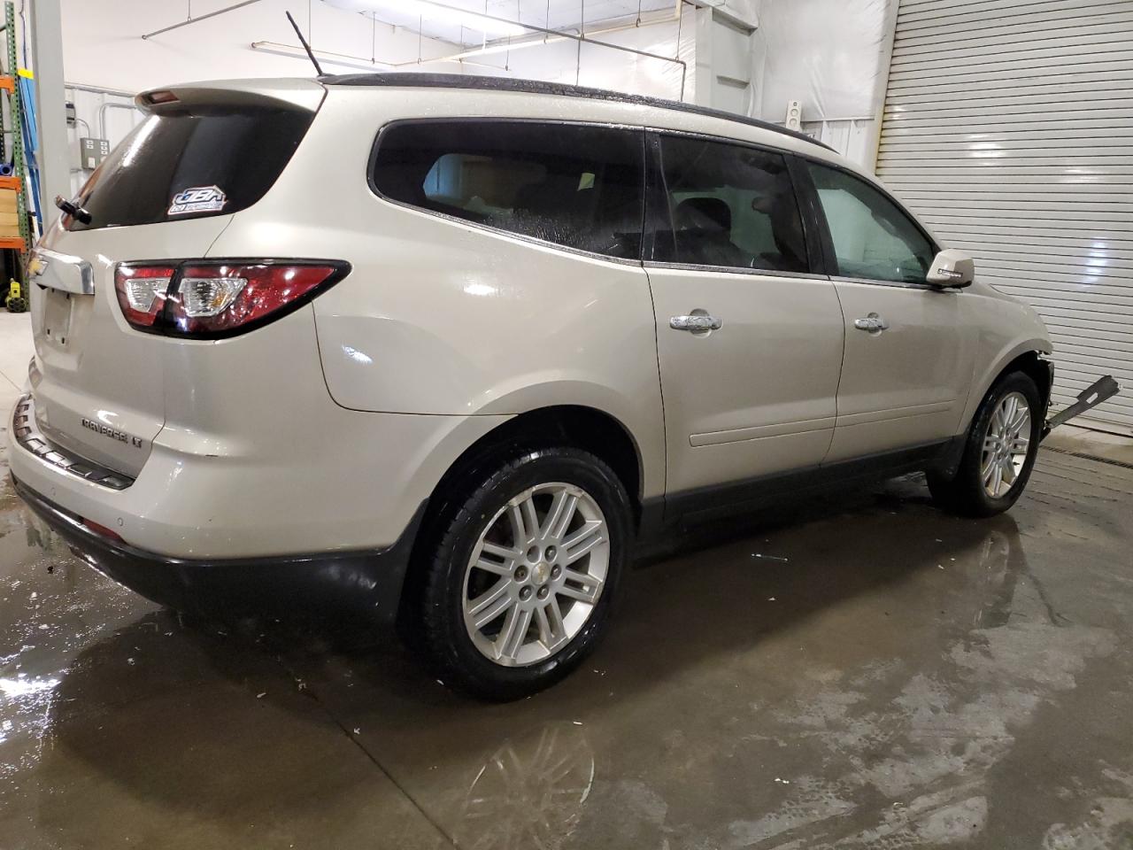 2015 Chevrolet Traverse VIN 1GNKVGKD3FJ142159 Copart auction photo, front end damage thumbnail 3