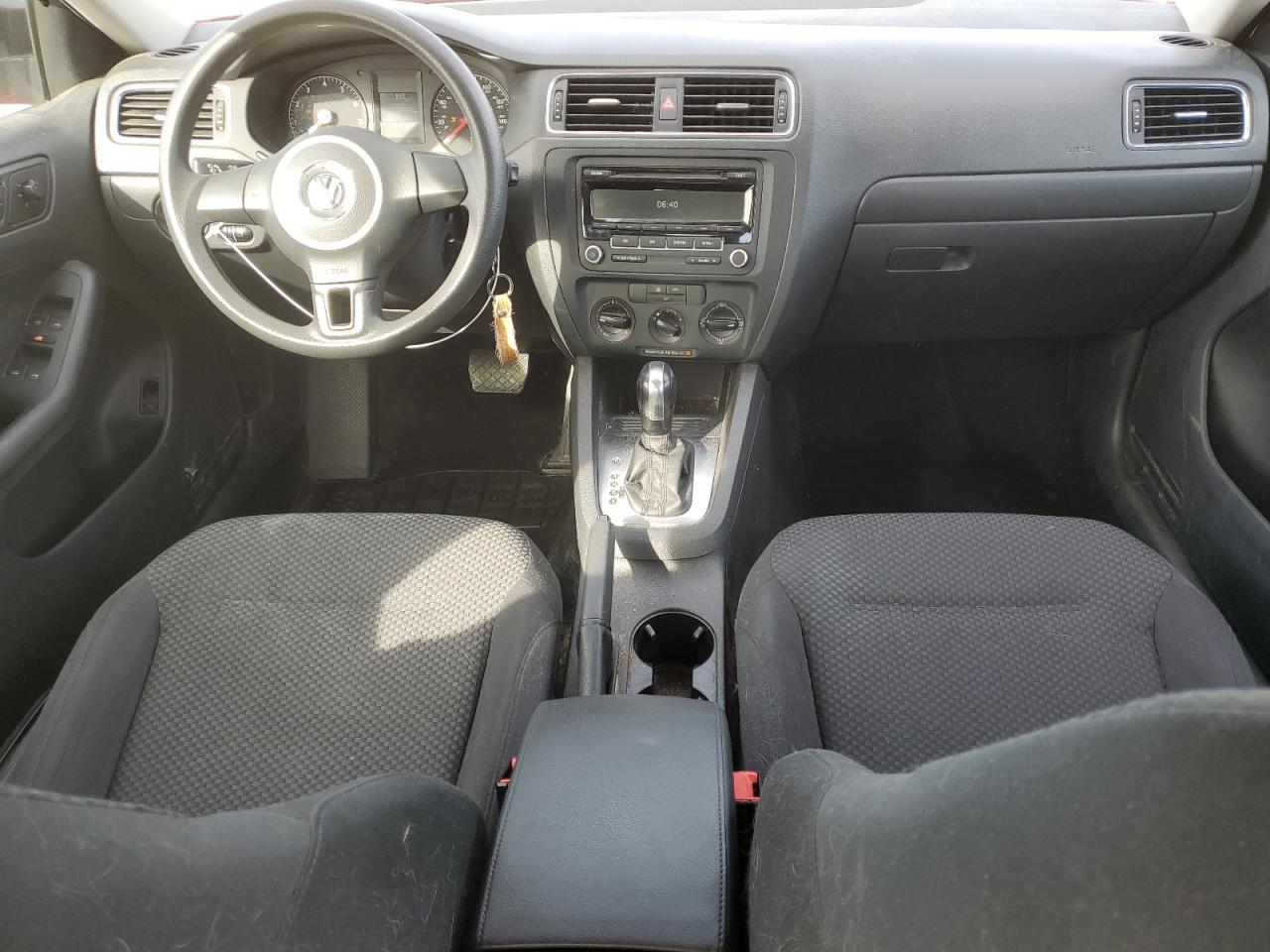 2014 Volkswagen Jetta VIN 3VW2K7AJ8EM252261 Copart auction photo, front end / side damage thumbnail 8