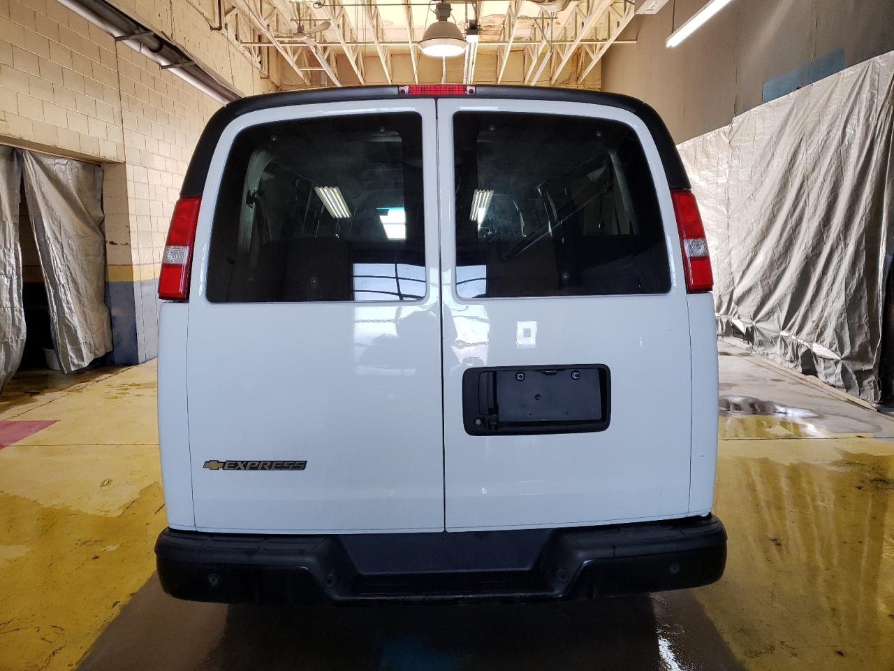 2022 Chevrolet Express VIN 1GAZGNFP2N1295097 Copart auction photo, front end / frame damage damage thumbnail 6