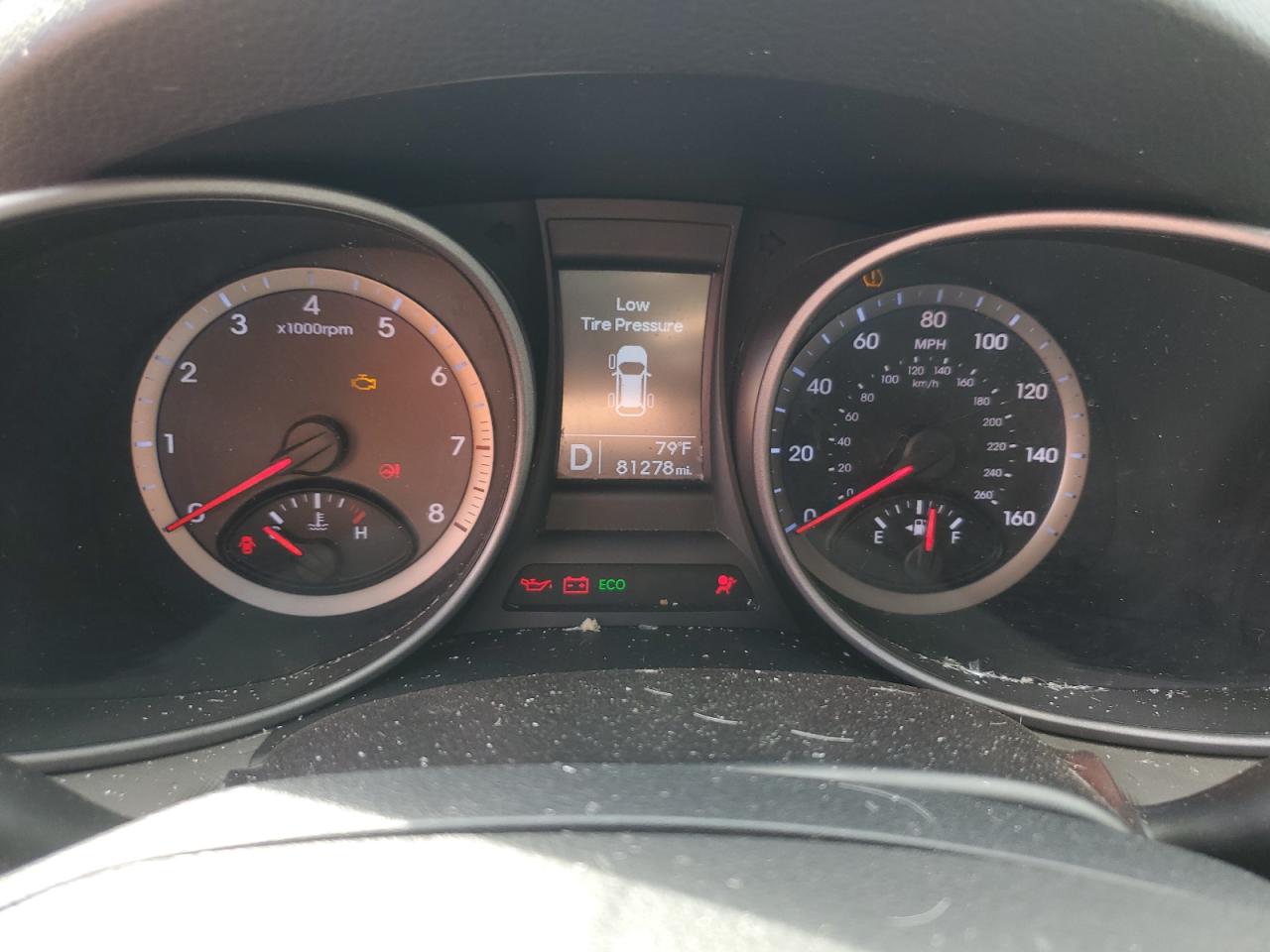 2015 Hyundai Santa Fe VIN 5XYZT3LB0FG276713 Copart auction photo, front end / minor dent/scratches damage thumbnail 9