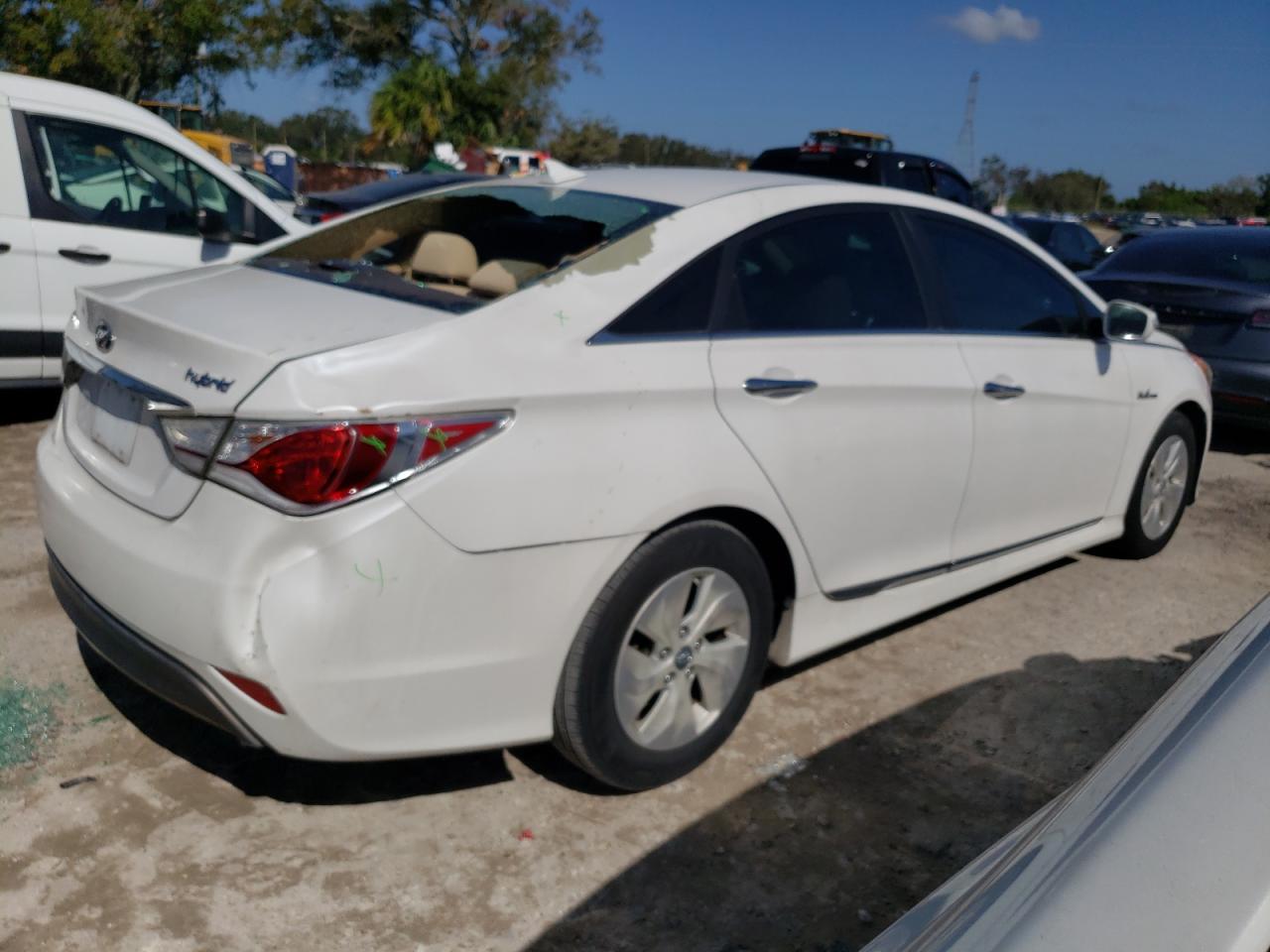 2015 Hyundai Sonata VIN KMHEC4A4XFA137578 Copart auction photo, rear end damage thumbnail 3