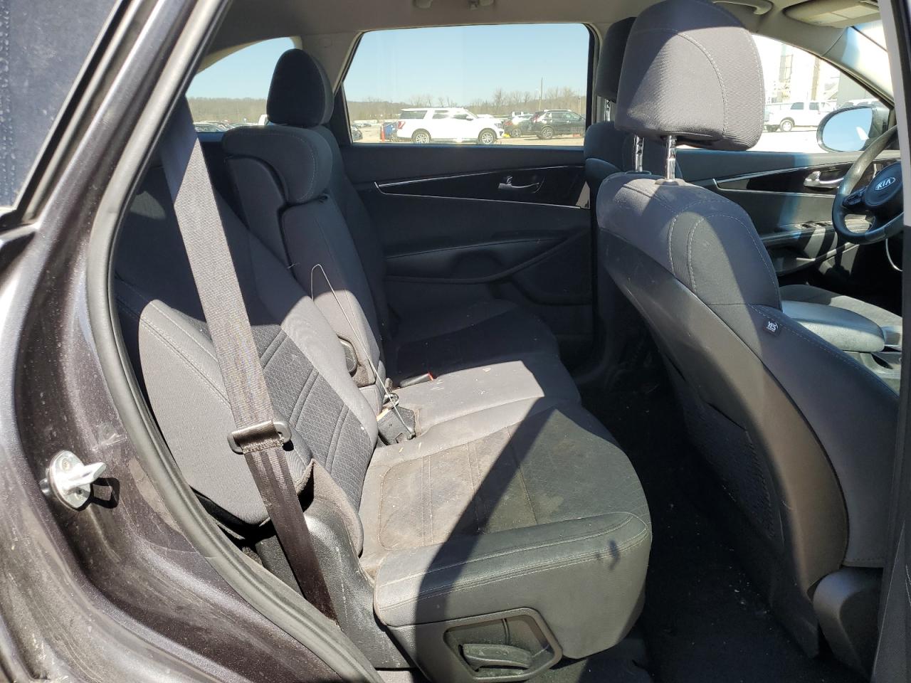2017 KIA Sorento VIN 5XYPGDA38HG299429 Copart auction photo, front end / rear end damage thumbnail 11