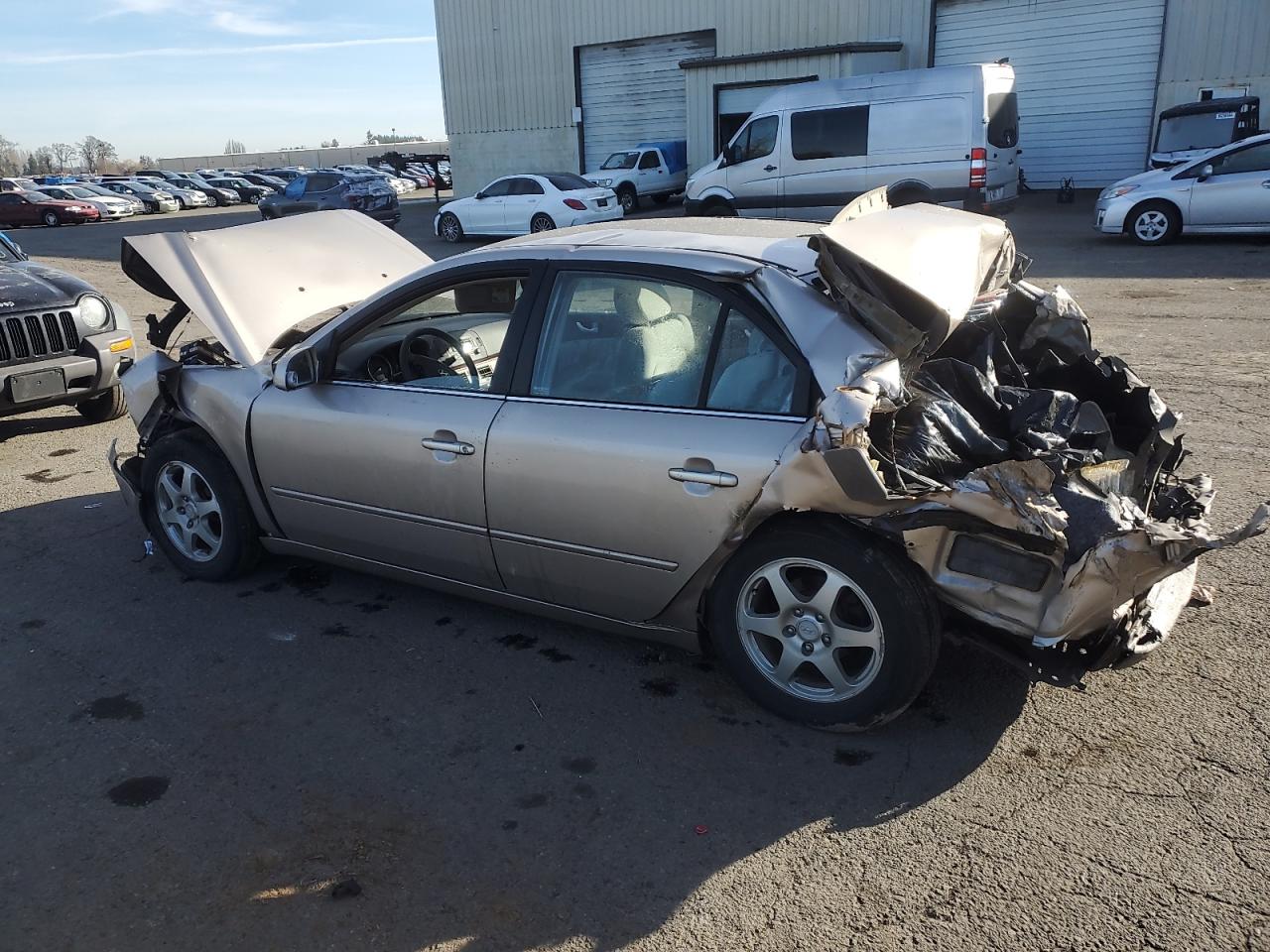 2006 Hyundai Sonata VIN 5NPEU46C26H170262 Copart auction photo, all over damage thumbnail 2