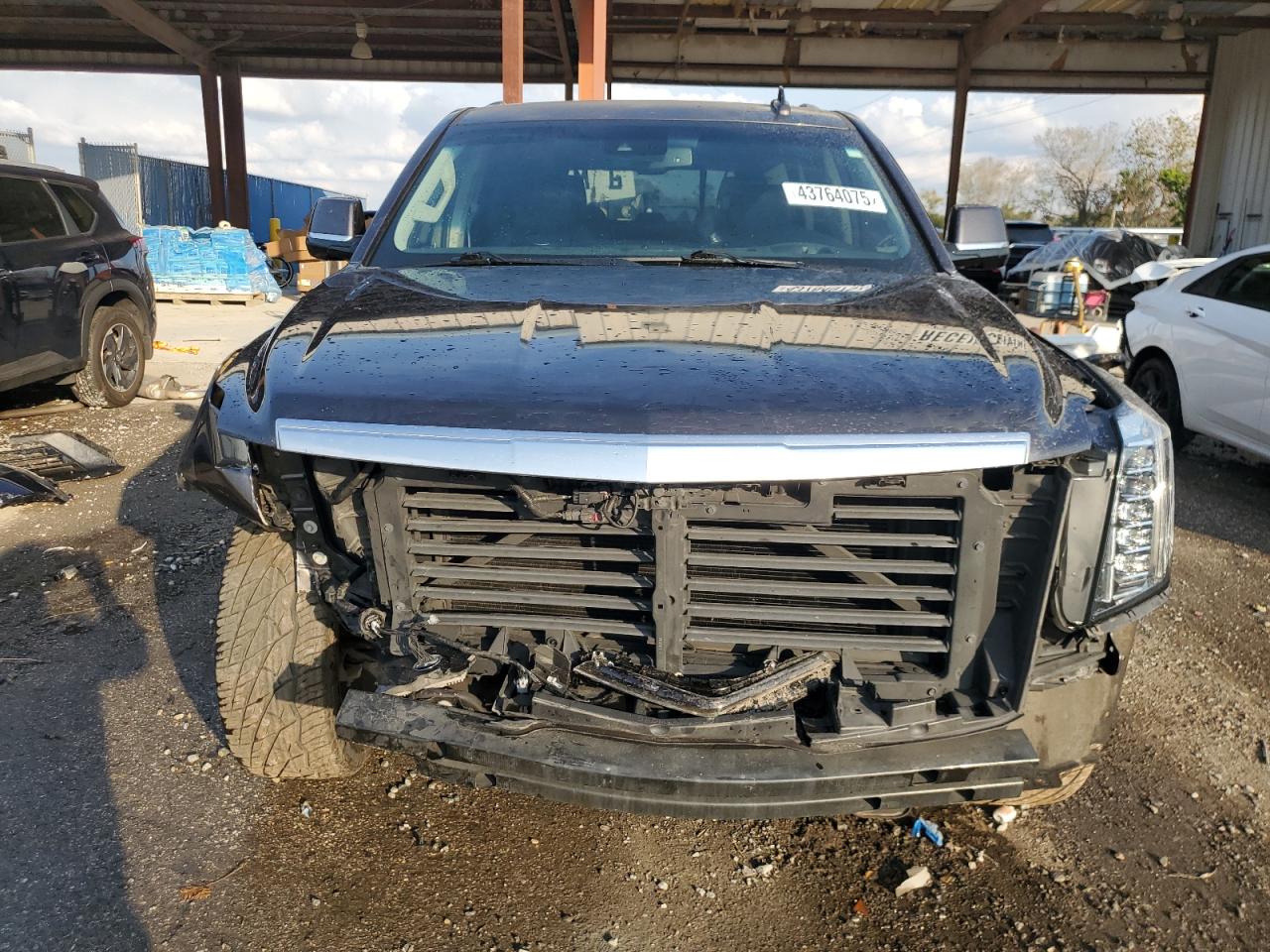 2015 Cadillac Escalade VIN 1GYS4MKJ6FR740791 Copart auction photo, front end damage thumbnail 5