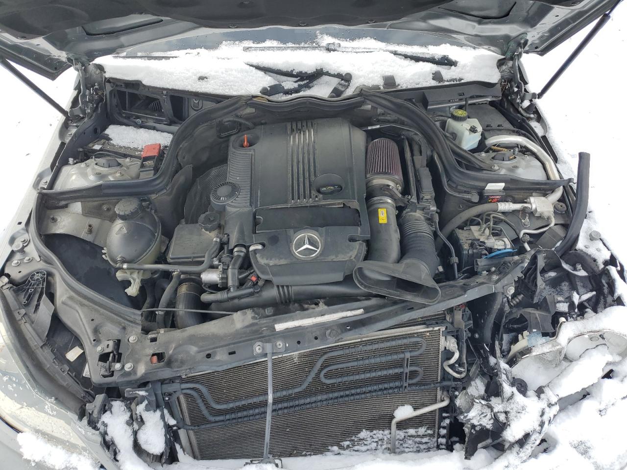 2012 Mercedes-Benz C-klasse VIN WDDGJ4HB2CF931728 Copart auction photo, front end / undercarriage damage thumbnail 11