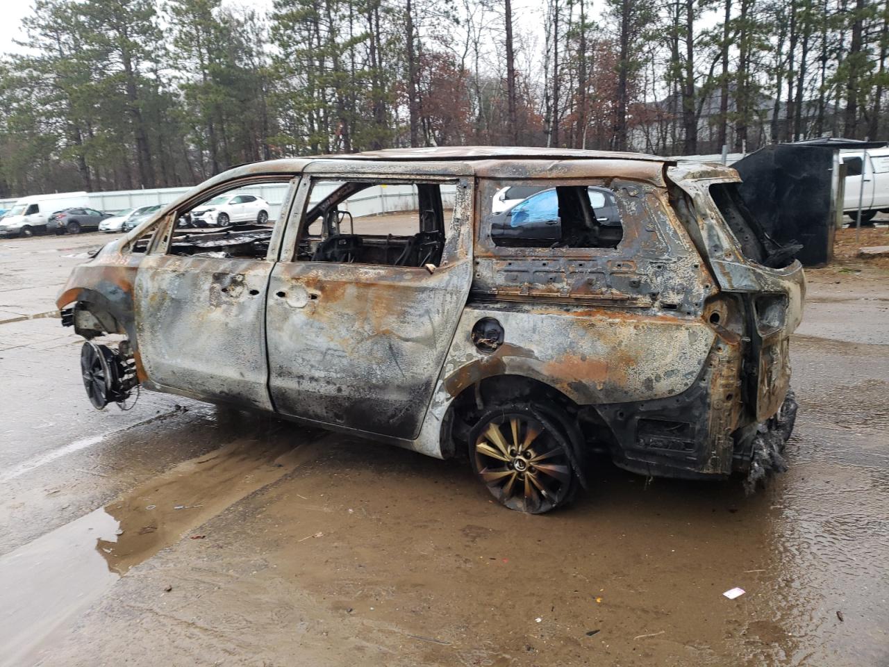 2017 KIA Sedona VIN KNDMB5C15H6229098 Copart auction photo, burn / front end damage thumbnail 2