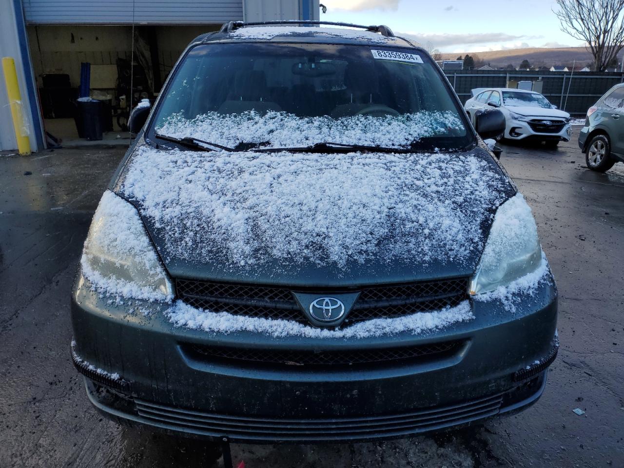 2004 Toyota Sienna VIN 5TDZA23C04S042595 Copart auction photo, minor dent/scratches damage thumbnail 5