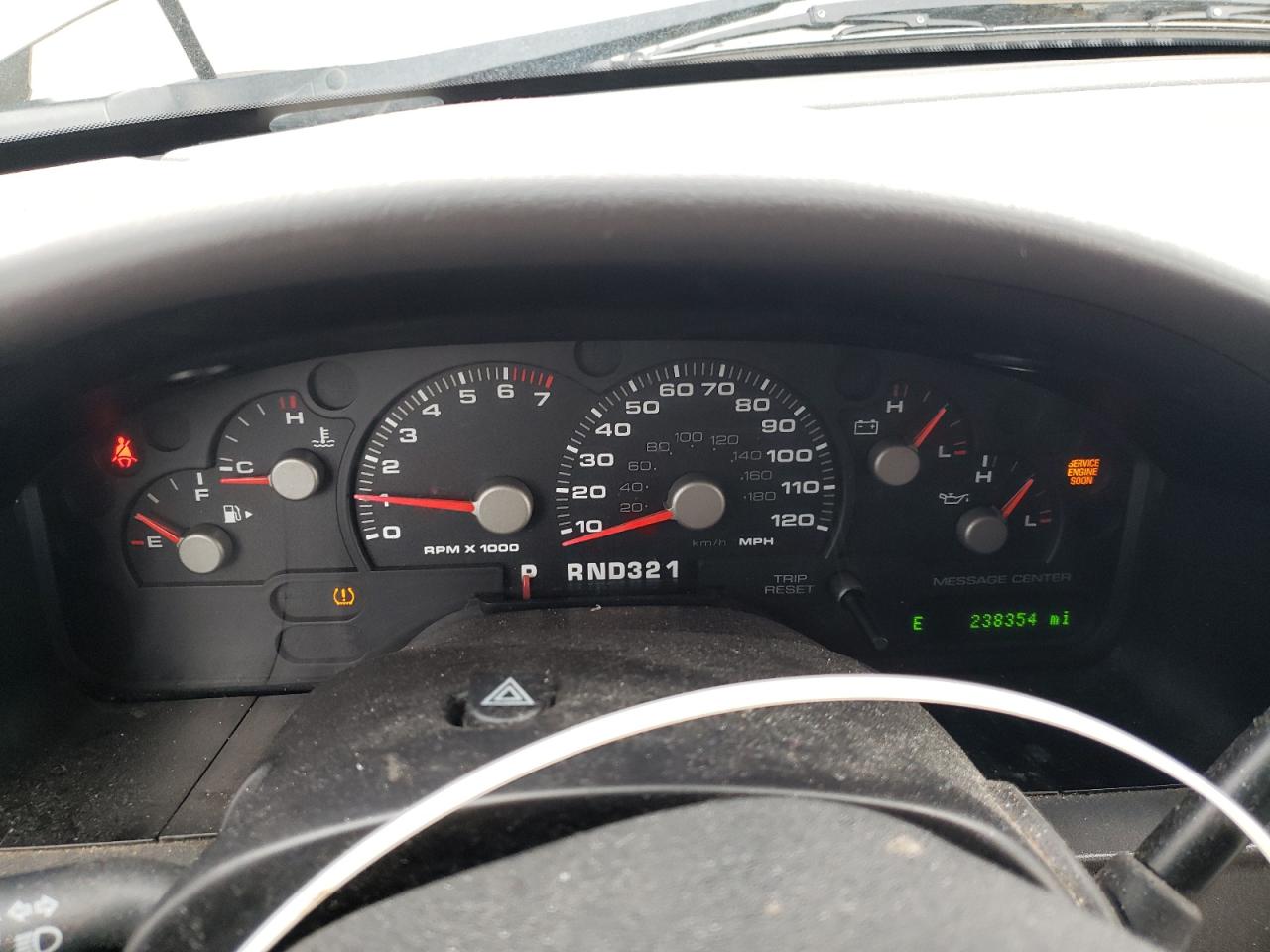 2005 Ford Explorer VIN 1FMZU73K65UA73581 Copart auction photo, front end / side damage thumbnail 9