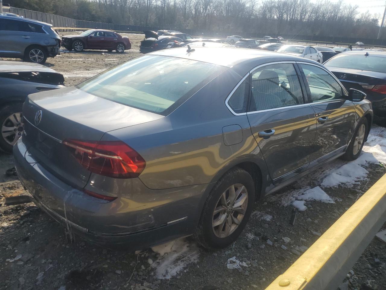 2017 Volkswagen Passat VIN 1VWAT7A3XHC033558 Copart auction photo, rear end damage thumbnail 3