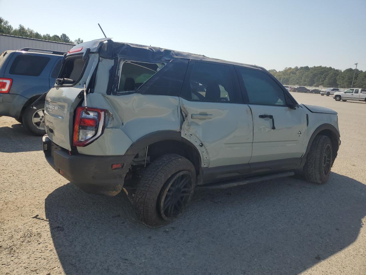 2021 Ford Bronco VIN 3FMCR9C64MRB08811 Copart auction photo, all over damage thumbnail 3