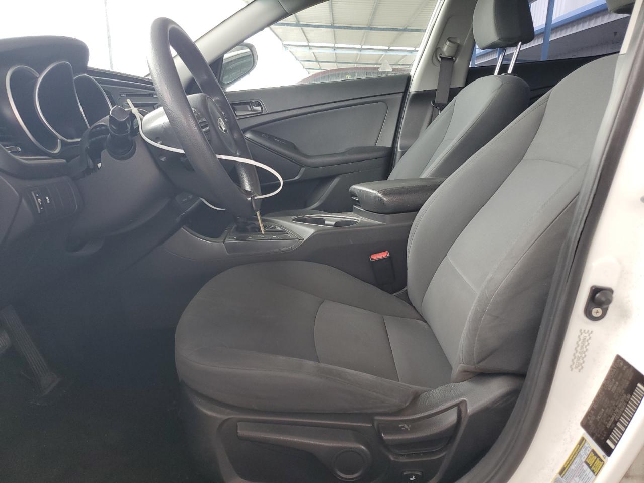 2015 KIA Optima VIN KNAGM4A78F5663556 Copart auction photo, vandalism / front end damage thumbnail 7