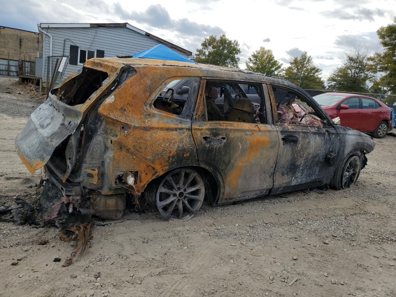 2024 Honda CR-V VIN 7FARS6H85RE007432 Copart auction photo, burn damage thumbnail 3