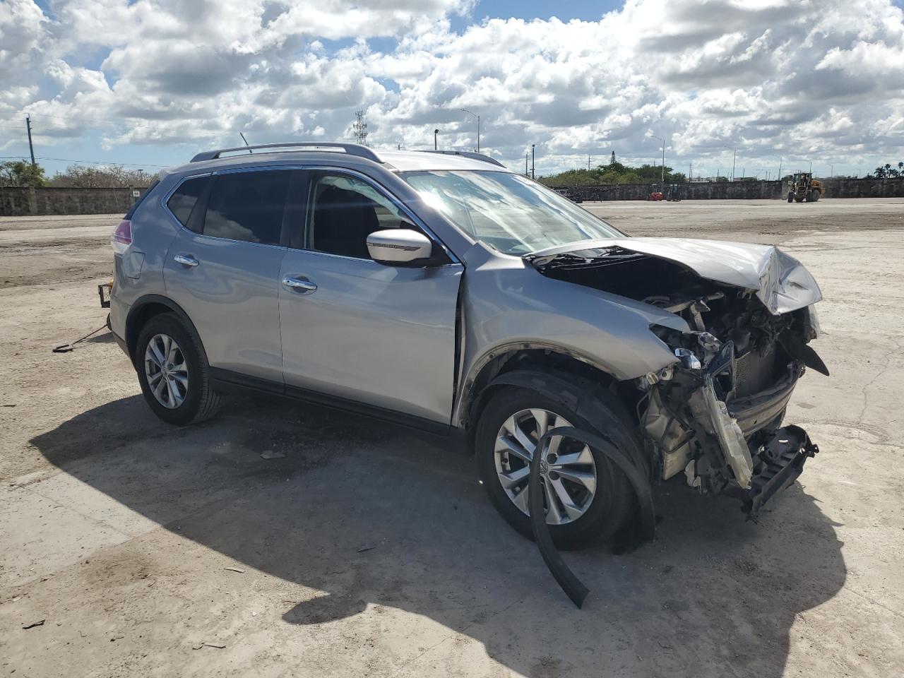 2016 Nissan Rogue VIN KNMAT2MT8GP597296 Copart auction photo, front end damage thumbnail 4