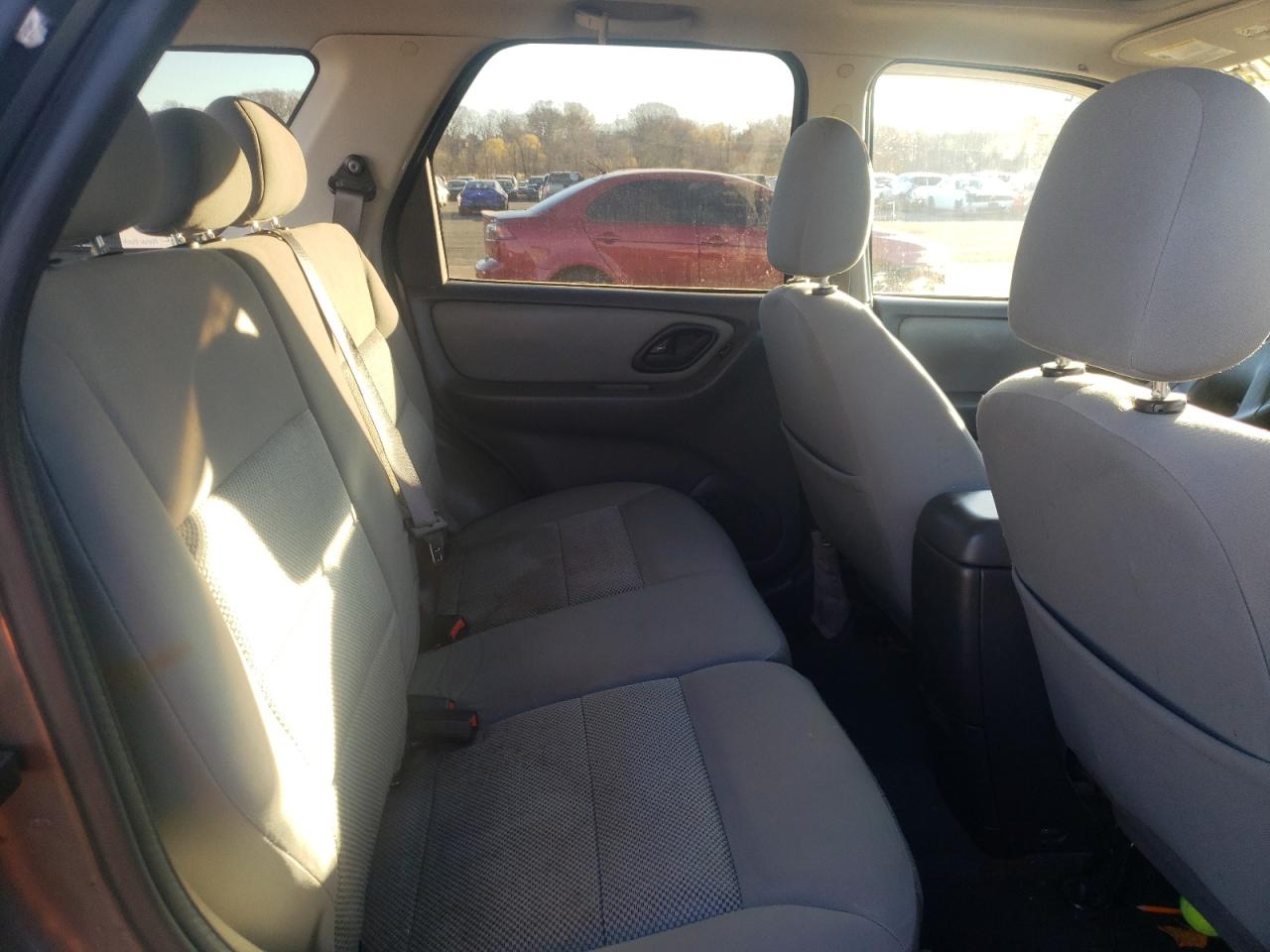2006 Ford Escape VIN 1FMYU93146KD25405 Copart auction photo, front end damage thumbnail 12