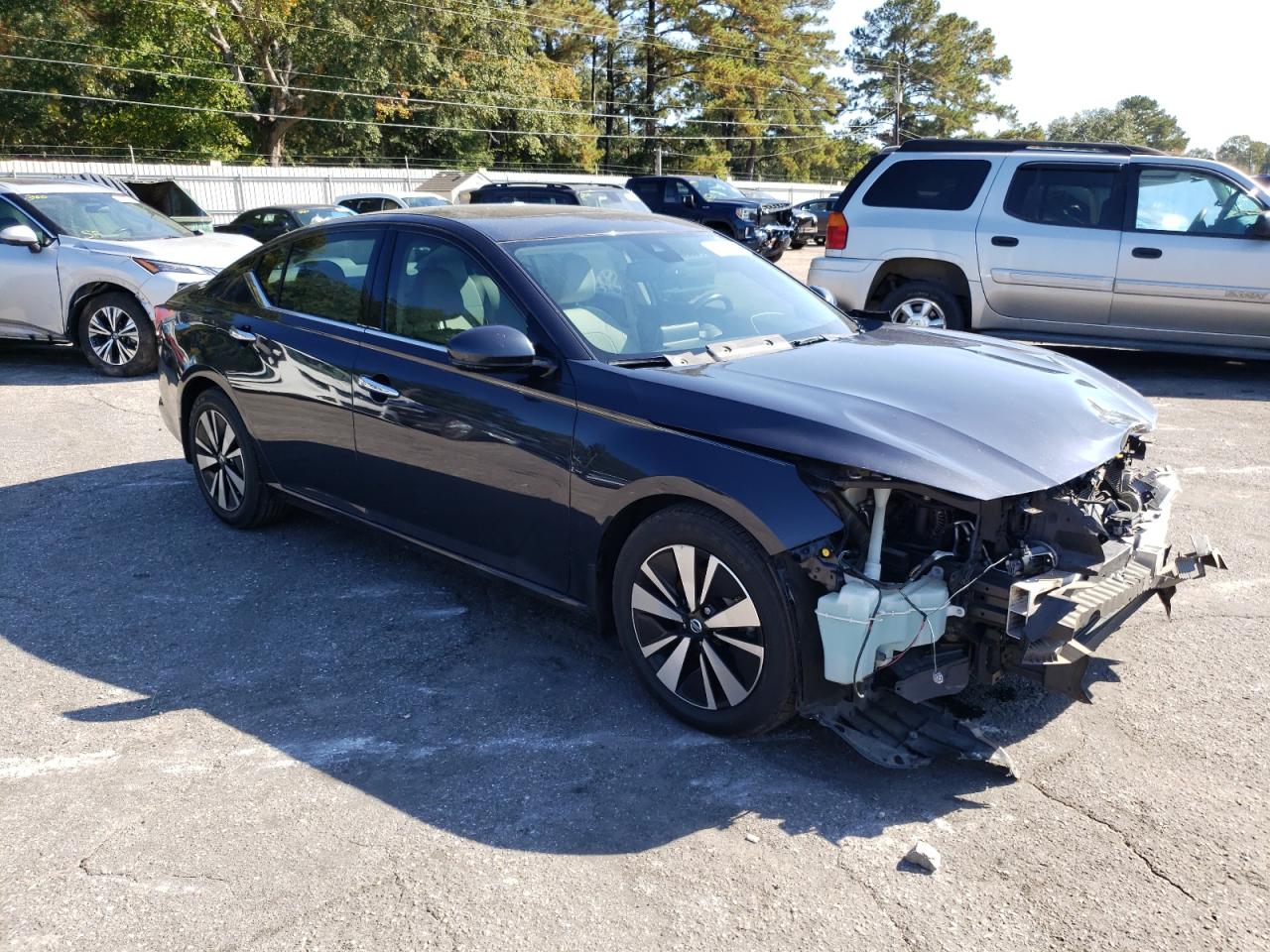 2019 Nissan Altima VIN 1N4BL4DVXKC117007 Copart auction photo, front end damage thumbnail 4