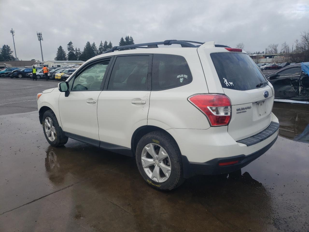 2016 Subaru Forester VIN JF2SJADC9GH547121 Copart auction photo, front end / side damage thumbnail 2