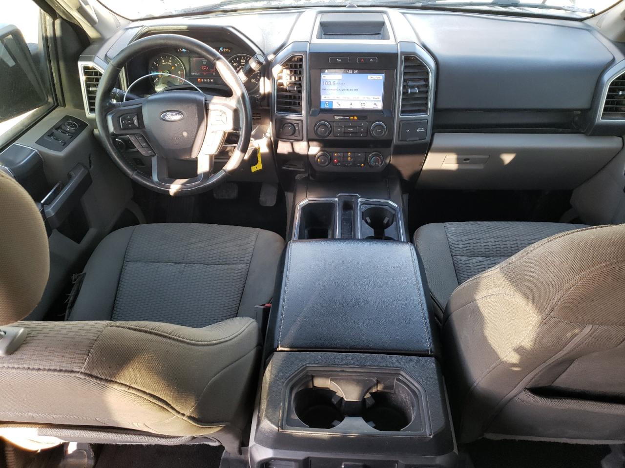 2019 Ford F-150 VIN 1FTEW1CP5KKE21593 Copart auction photo, minor dent/scratches damage thumbnail 8