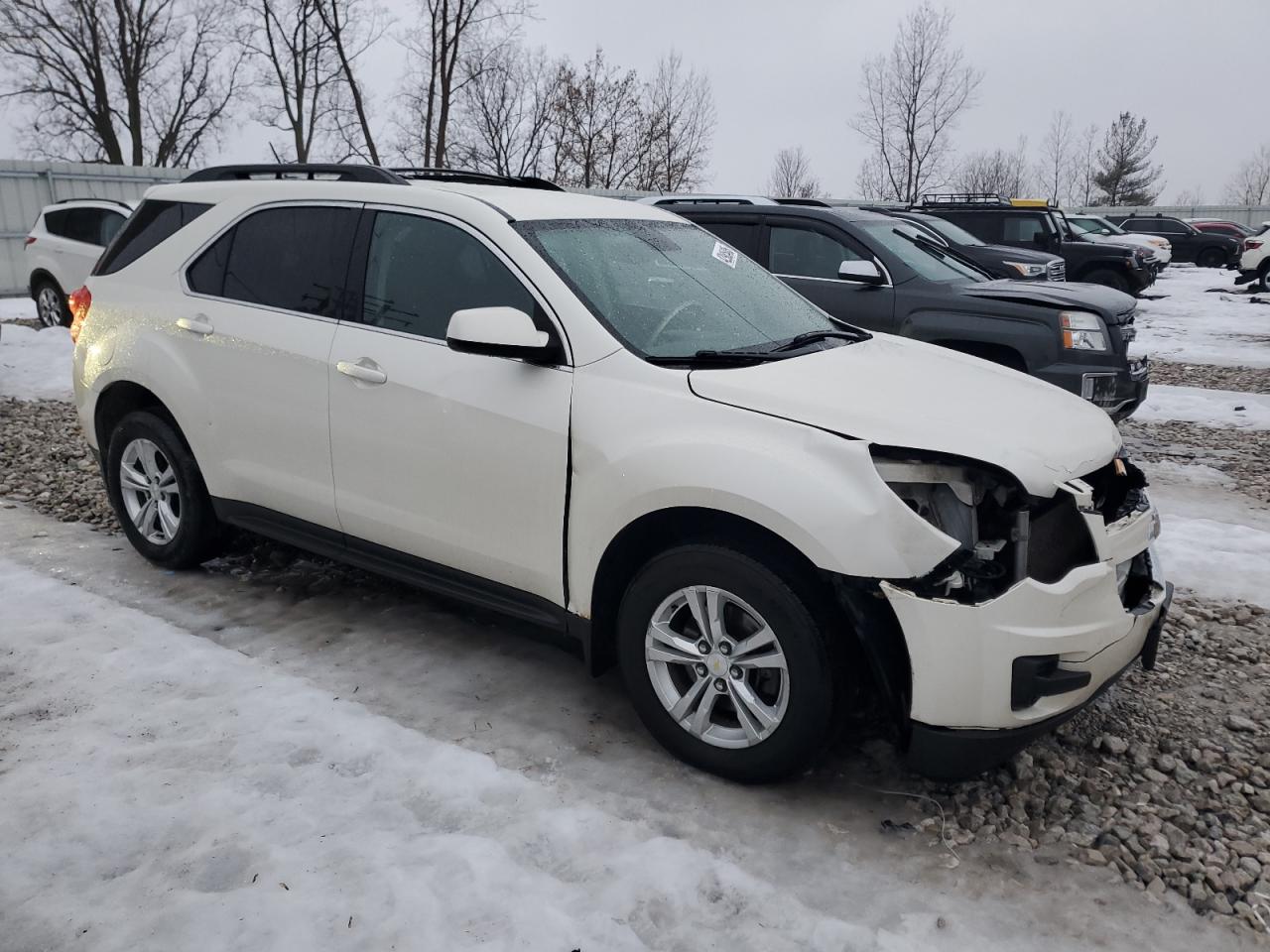 2015 Chevrolet Equinox VIN 1GNALBEK7FZ132928 Copart auction photo, front end damage thumbnail 4