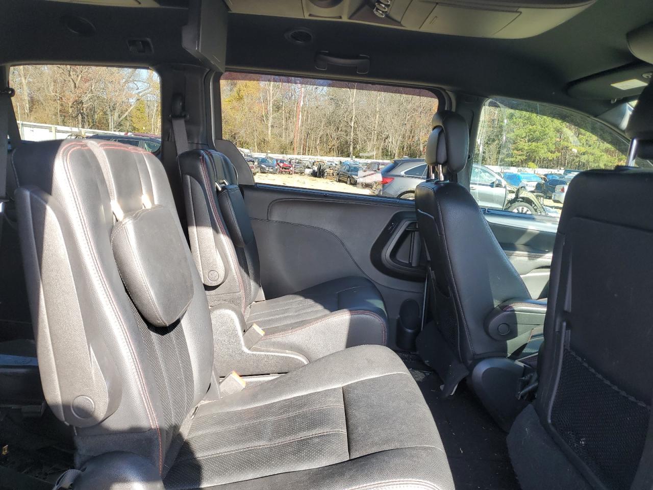 2019 Dodge Caravan VIN 2C4RDGEG4KR694078 Copart auction photo, rear end / side damage thumbnail 11