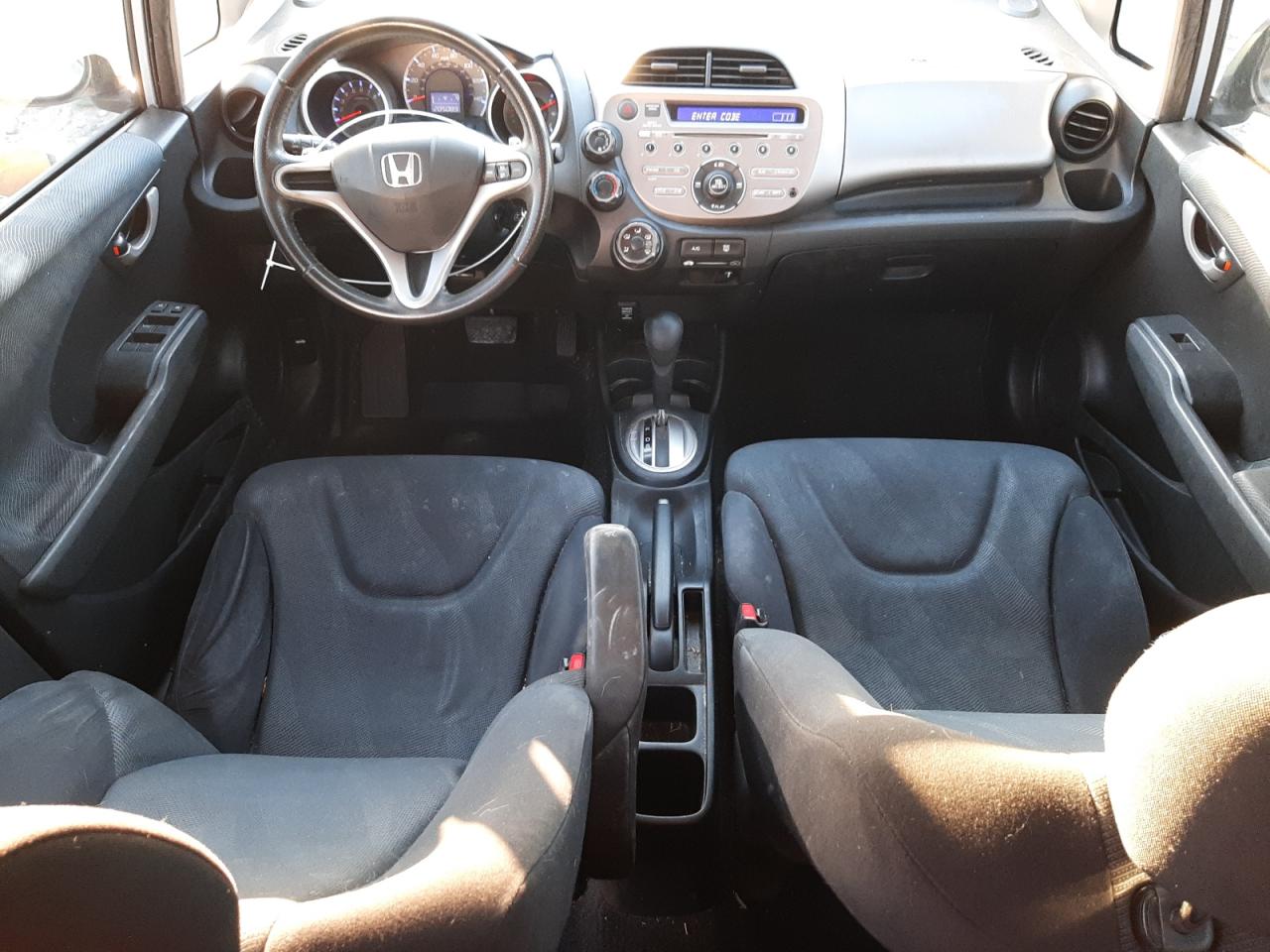 2009 Honda Fit VIN JHMGE88489S028828 Copart auction photo, rear end damage thumbnail 8