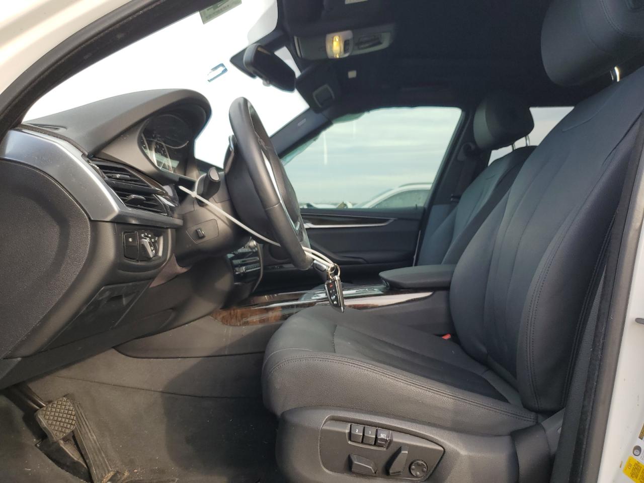 2018 BMW X5 VIN 5UXKR2C57J0X10496 Copart auction photo, rear end / side damage thumbnail 7