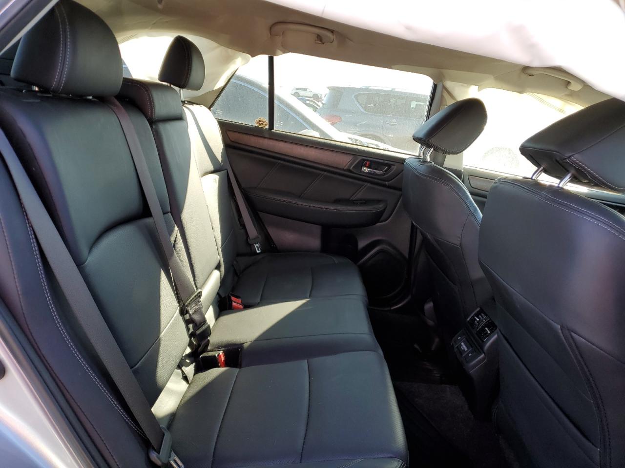 2018 Subaru Outback VIN 4S4BSENC5J3220037 Copart auction photo, front end damage thumbnail 11