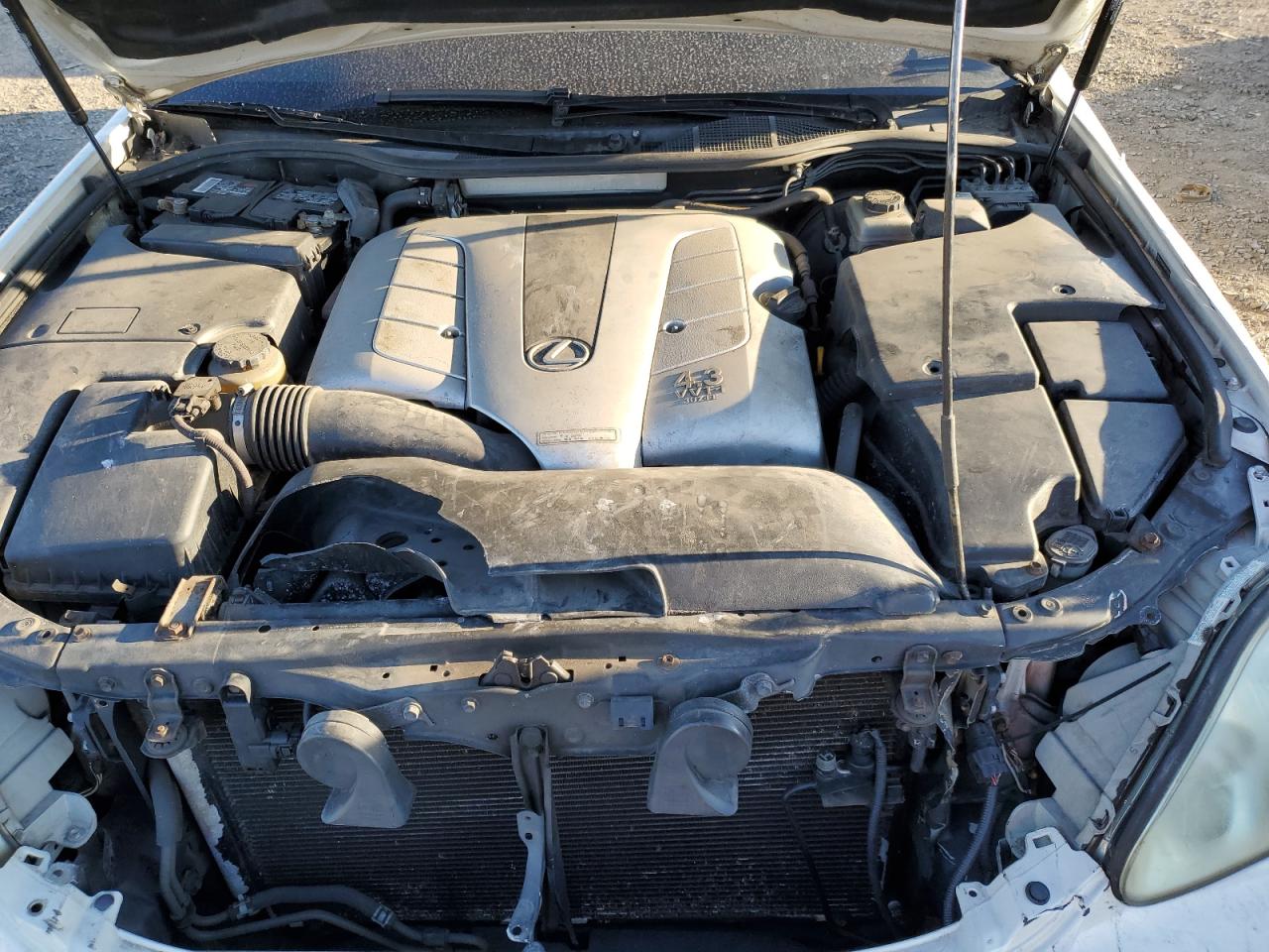 2004 Lexus LS VIN JTHBN36F540158555 Copart auction photo, front end / rear end damage thumbnail 12