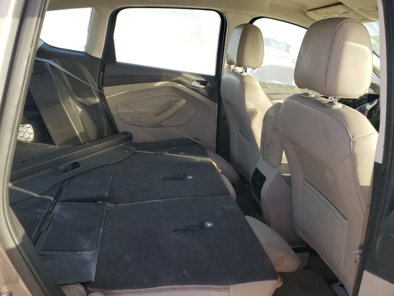 2016 Ford C-MAX VIN 1FADP5BU0GL114735 Copart auction photo, water/flood damage thumbnail 10
