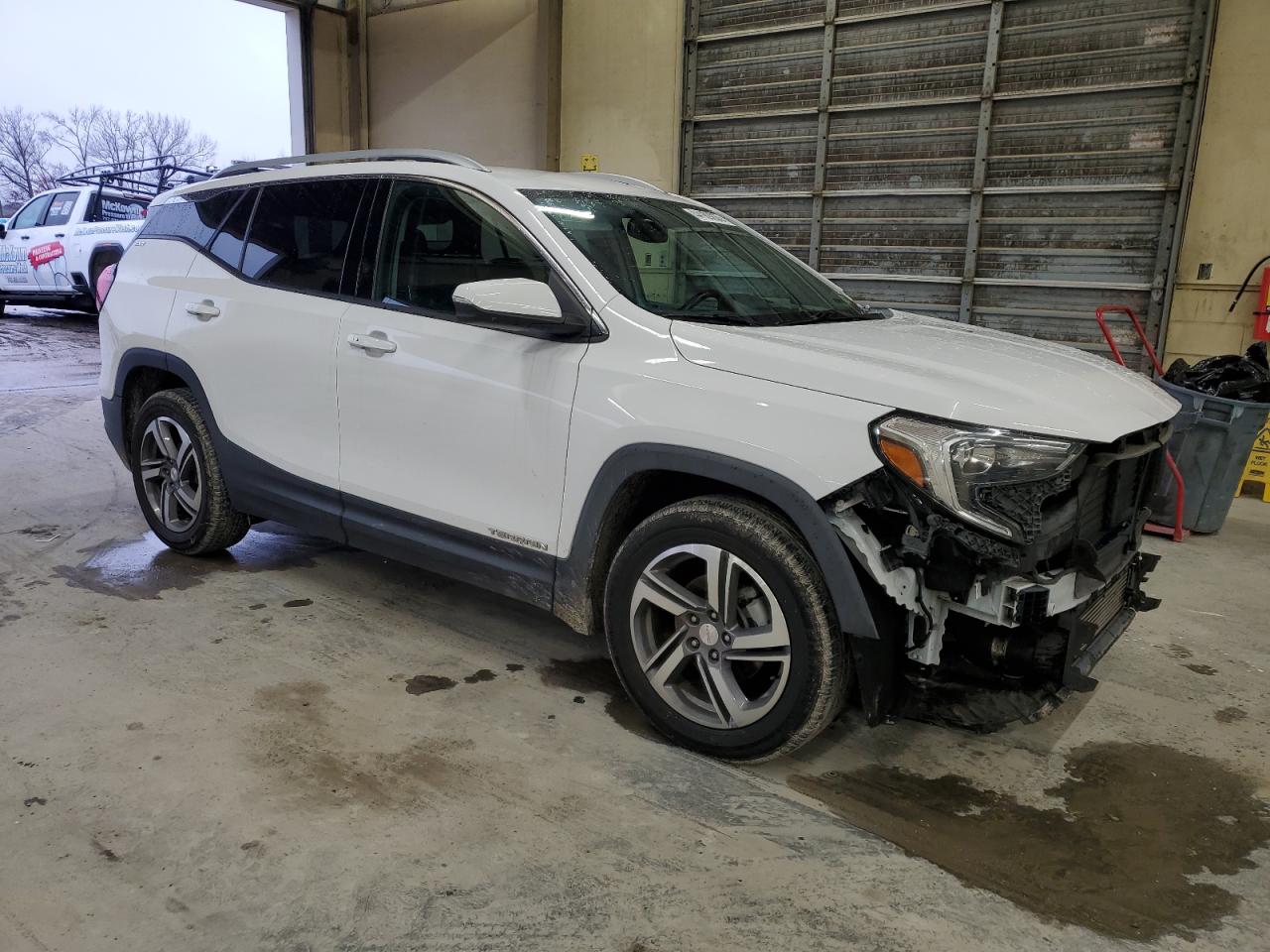 2019 GMC Terrain VIN 3GKALPEVXKL236500 Copart auction photo, front end / side damage thumbnail 4