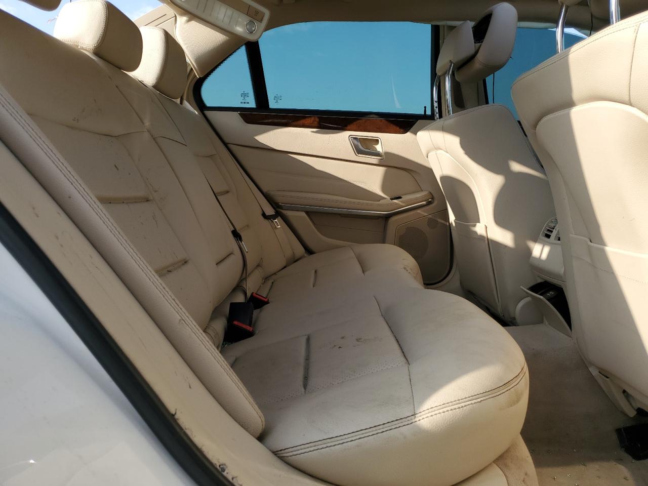 2016 Mercedes-Benz E-klasse VIN WDDHF9HB9GB219572 Copart auction photo, rollover damage thumbnail 10