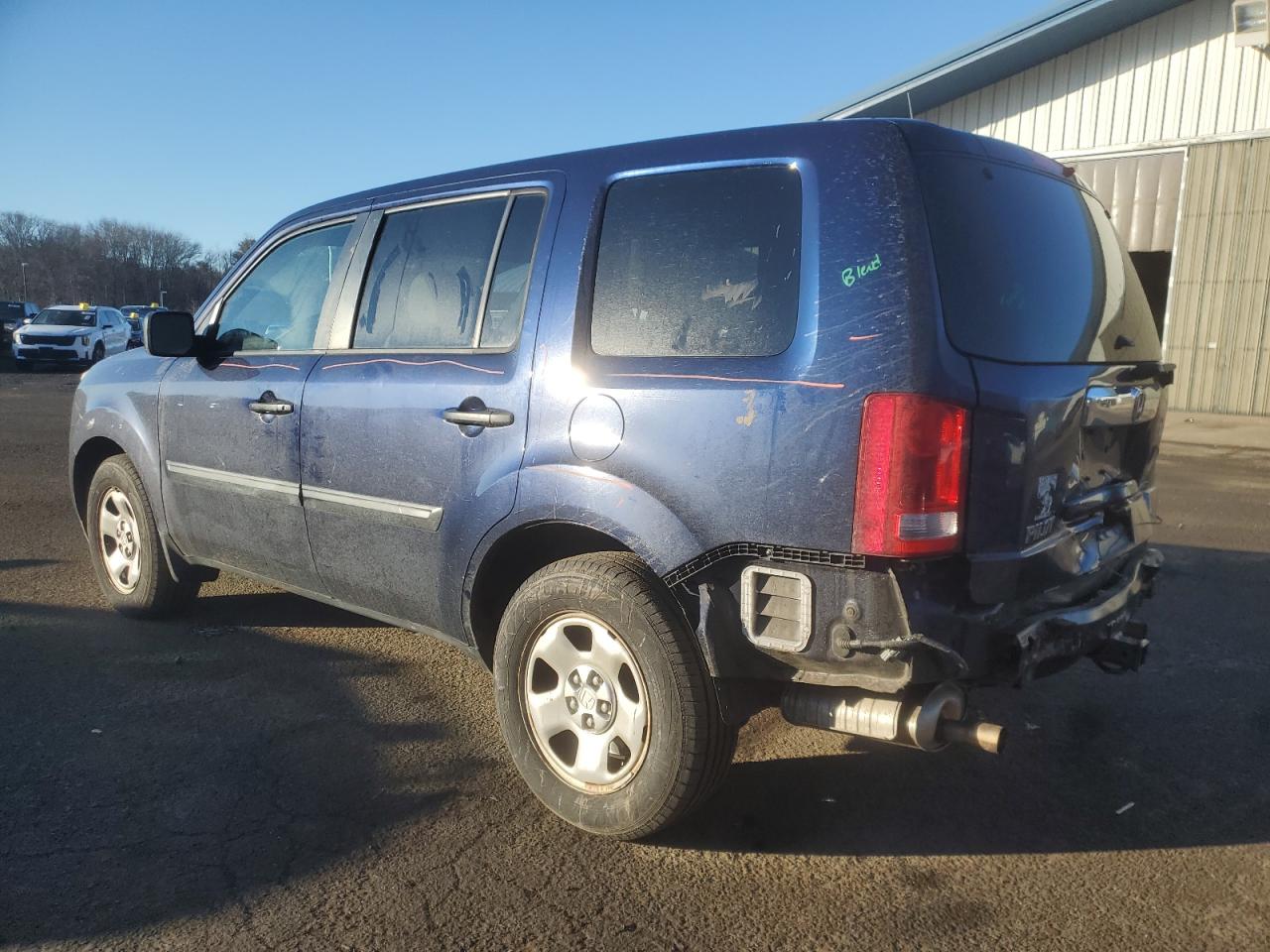 2013 Honda Pilot VIN 5FNYF4H27DB081679 Copart auction photo, rear end / minor dent/scratches damage thumbnail 2