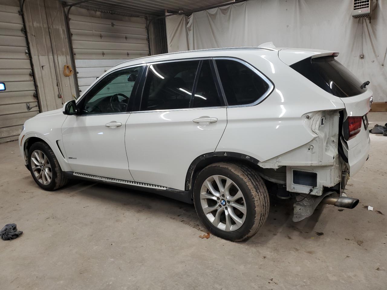 2014 BMW X5 VIN 5UXKR0C51E0H17411 Copart auction photo, rear end / side damage thumbnail 2