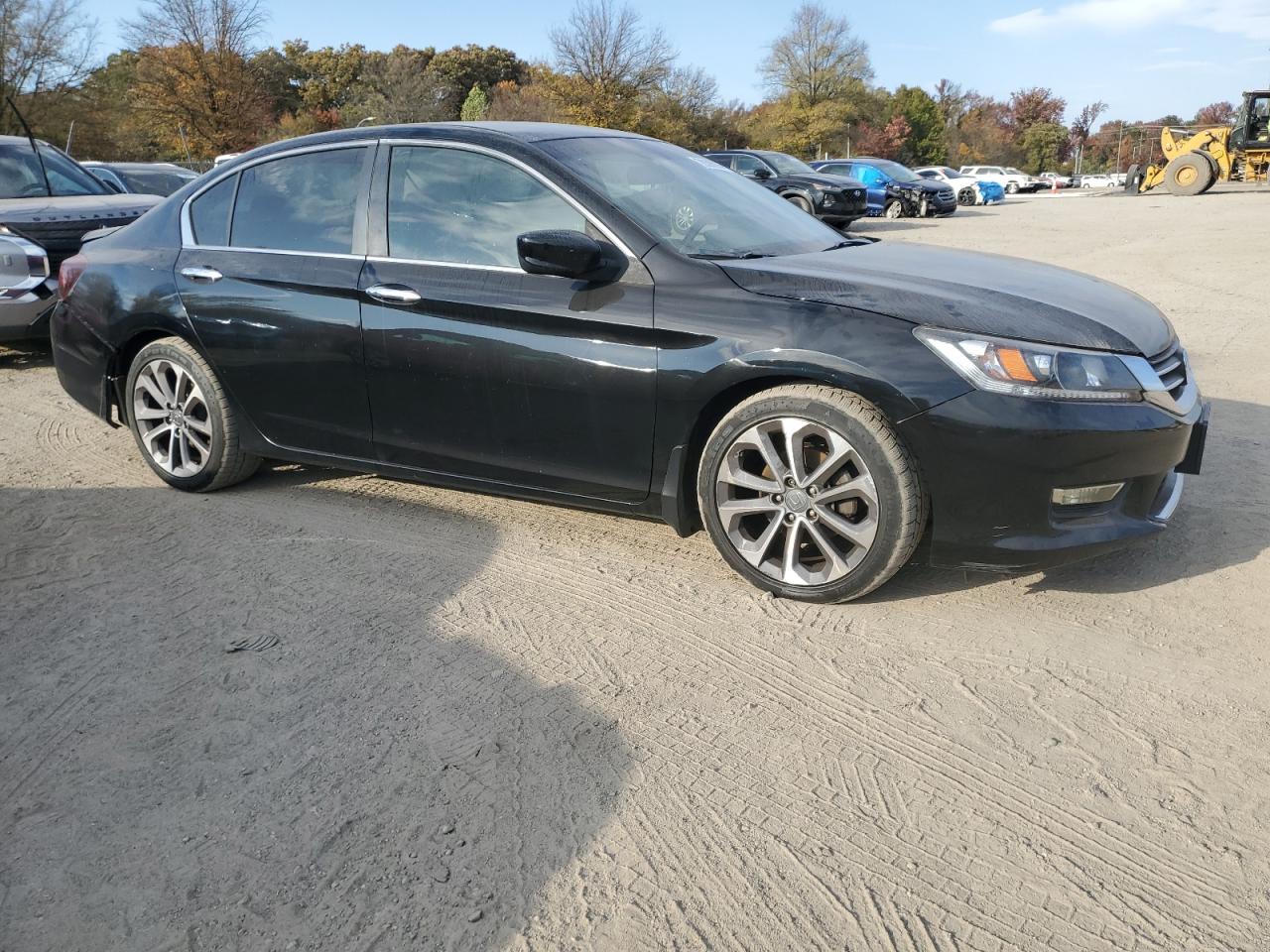 2014 Honda Accord VIN 1HGCR2F51EA156259 Copart auction photo, rear end / minor dent/scratches damage thumbnail 4
