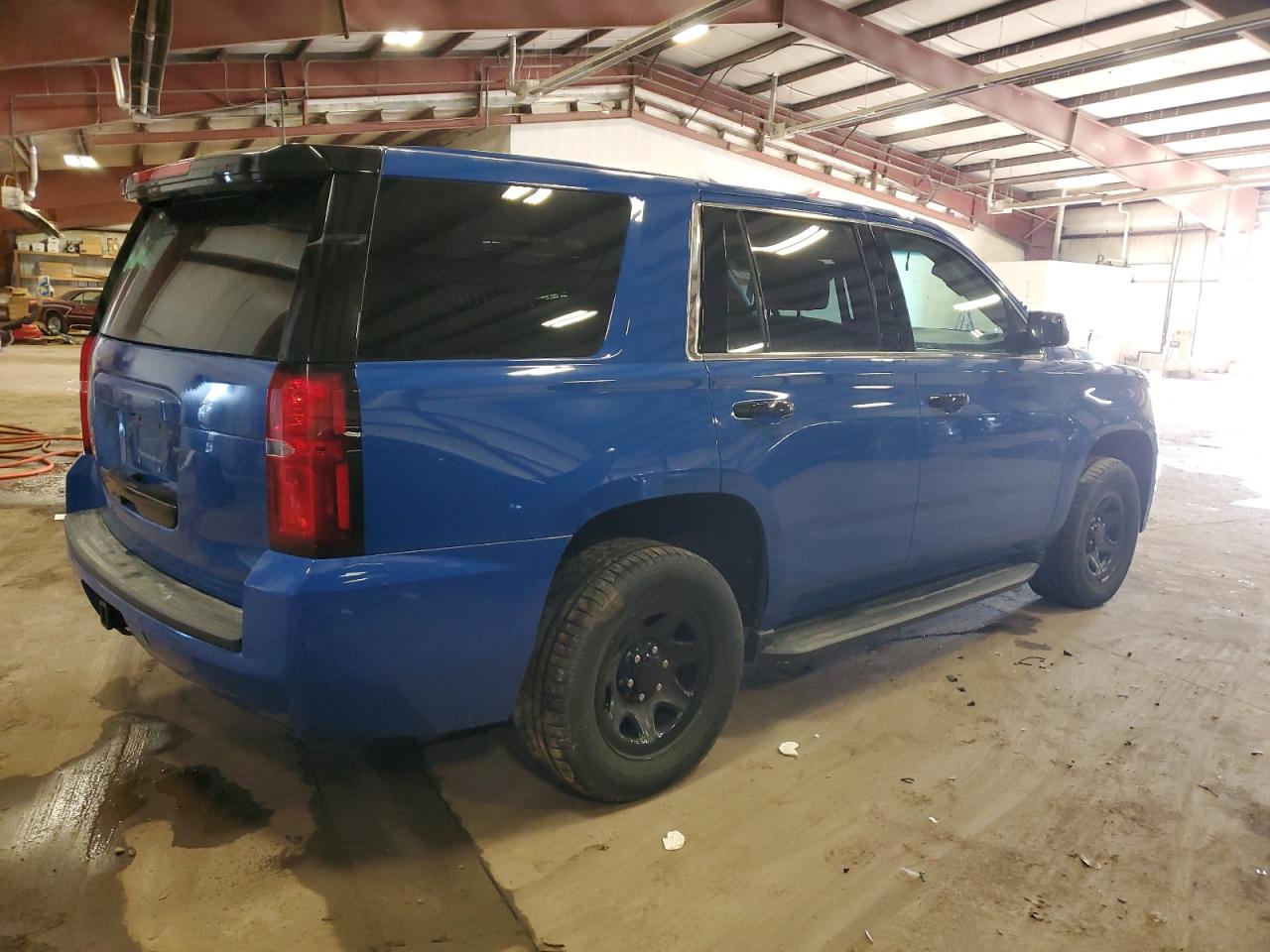 2018 Chevrolet Tahoe VIN 1GNSKDEC5JR311618 Copart auction photo, normal wear / mechanical damage thumbnail 3