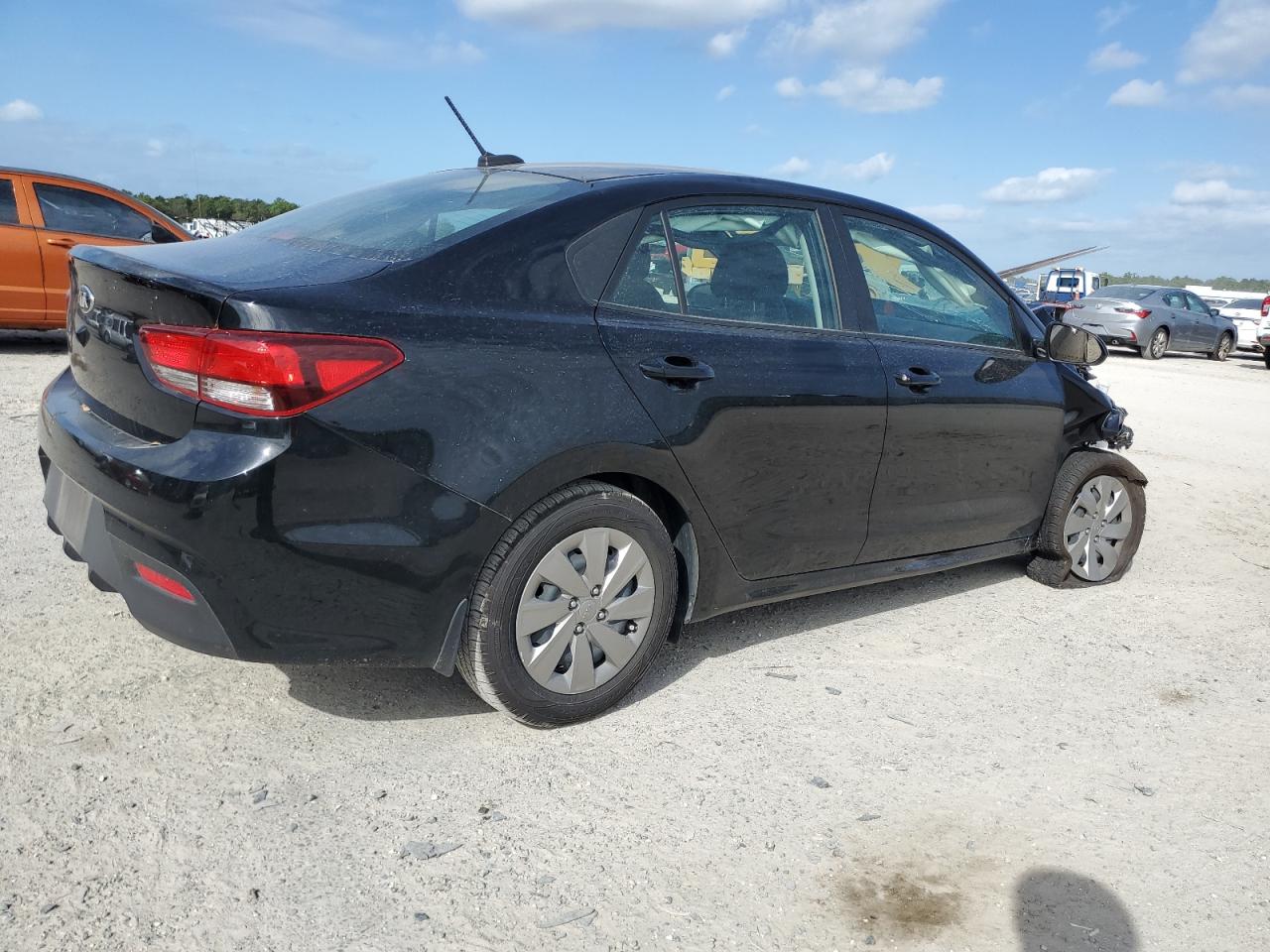 2020 KIA Rio VIN 3KPA24AD0LE340848 Copart auction photo, front end damage thumbnail 3