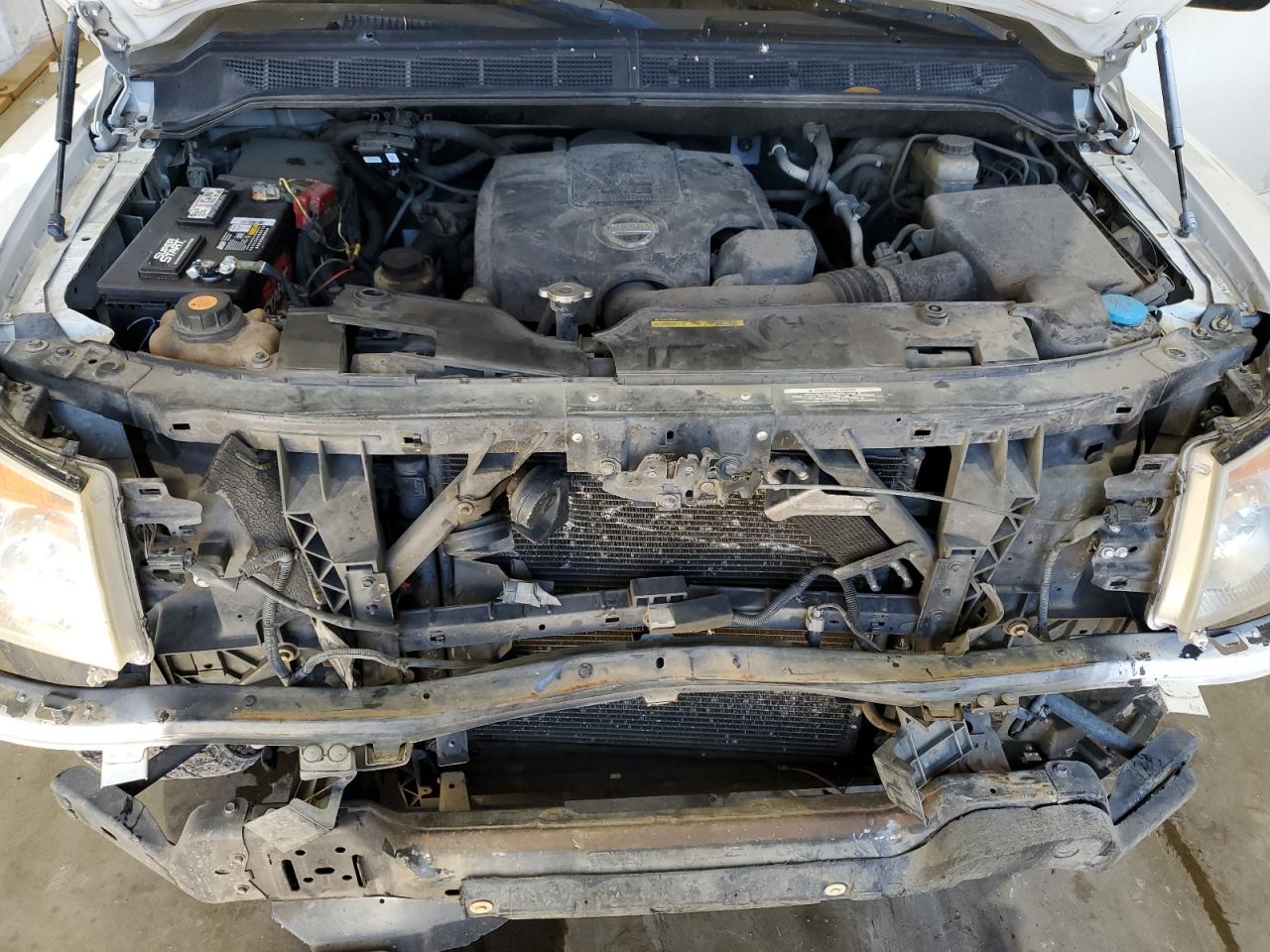 2012 Nissan Titan VIN 1N6AA0EK4CN316145 Copart auction photo, front end / minor dent/scratches damage thumbnail 11