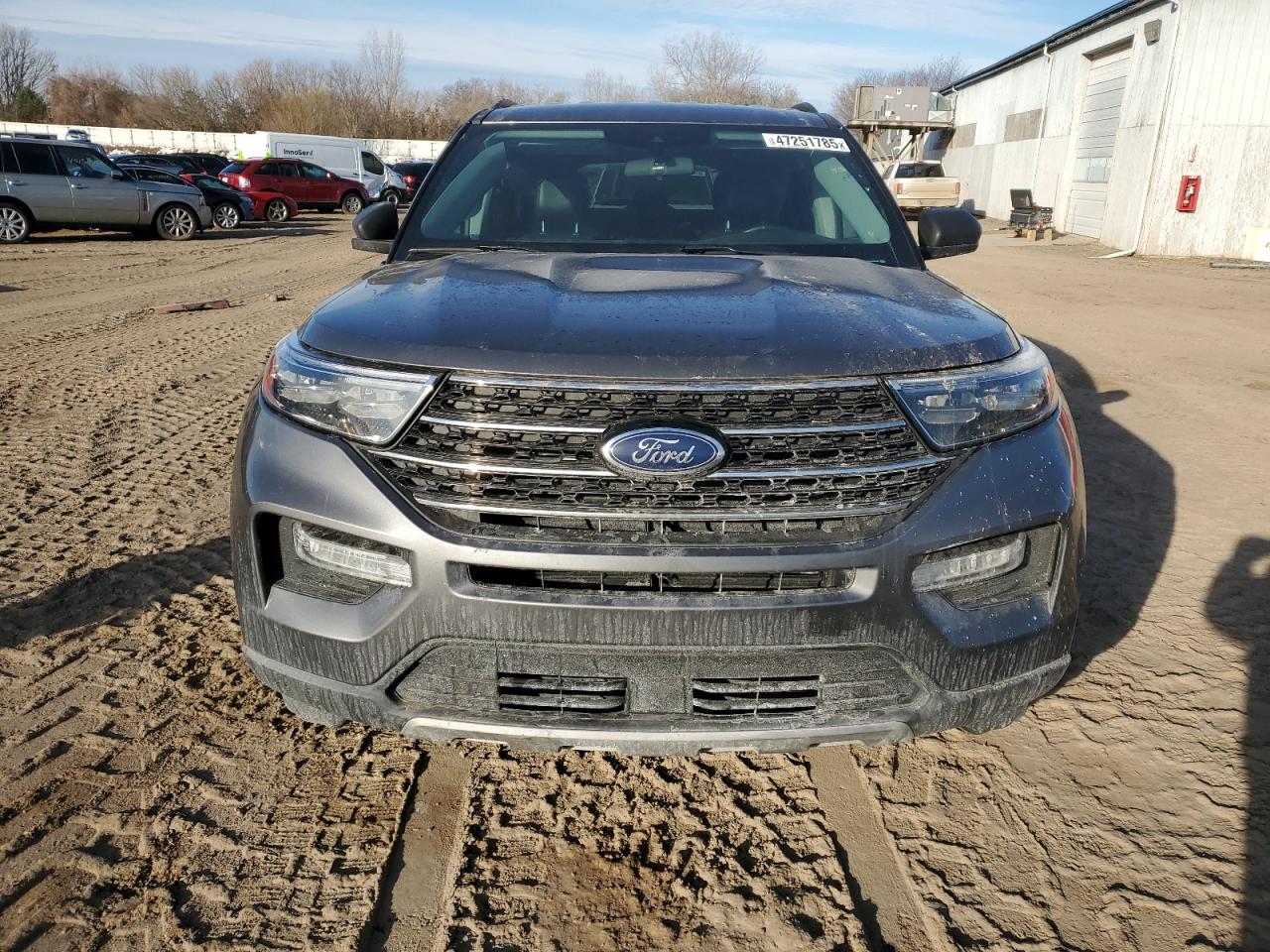 2021 Ford Explorer VIN 1FMSK8DH5MGB88086 Copart auction photo, side / rear end damage thumbnail 5