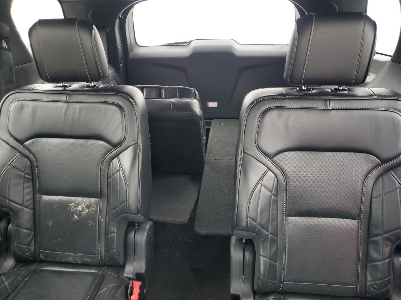 2017 Ford Explorer VIN 1FM5K8HT8HGD84301 Copart auction photo, front end / side damage thumbnail 10