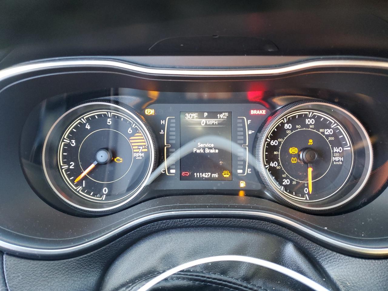 2019 Jeep Grand Cherokee VIN 1C4PJMLB4KD417567 Copart auction photo, front end / undercarriage damage thumbnail 9