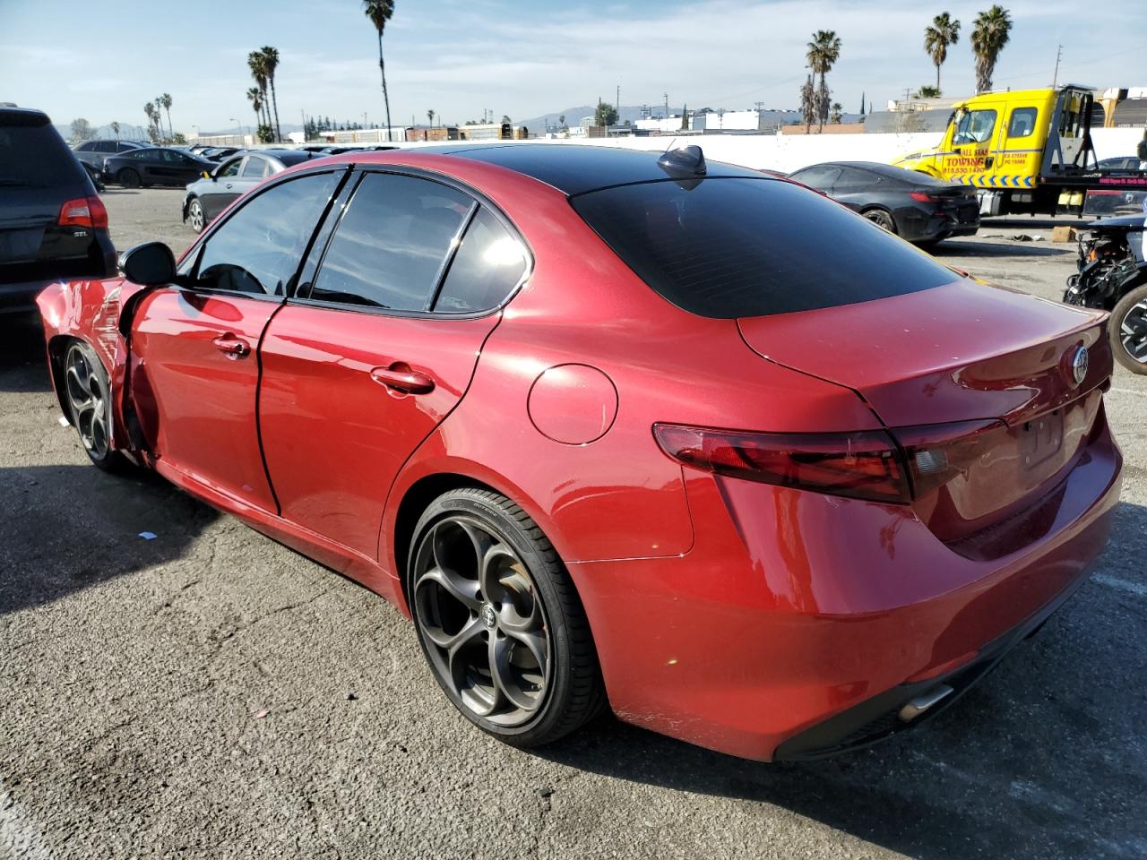 2018 Alfa Romeo Giulia VIN ZARFAECN2J7598649 Copart auction photo, front end / side damage thumbnail 2
