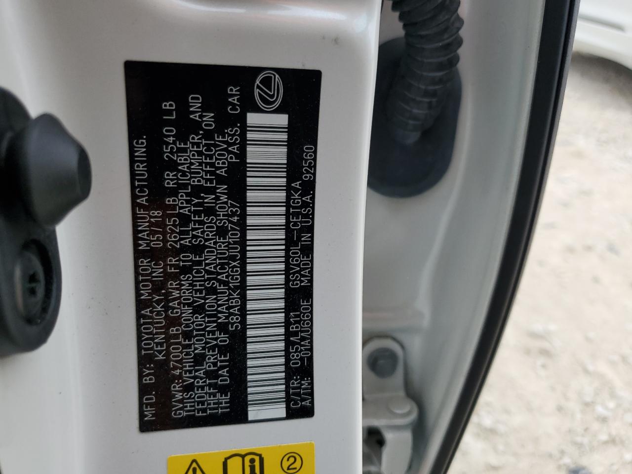 2018 Lexus ES VIN 58ABK1GGXJU107437 Copart auction photo, front end damage thumbnail 12